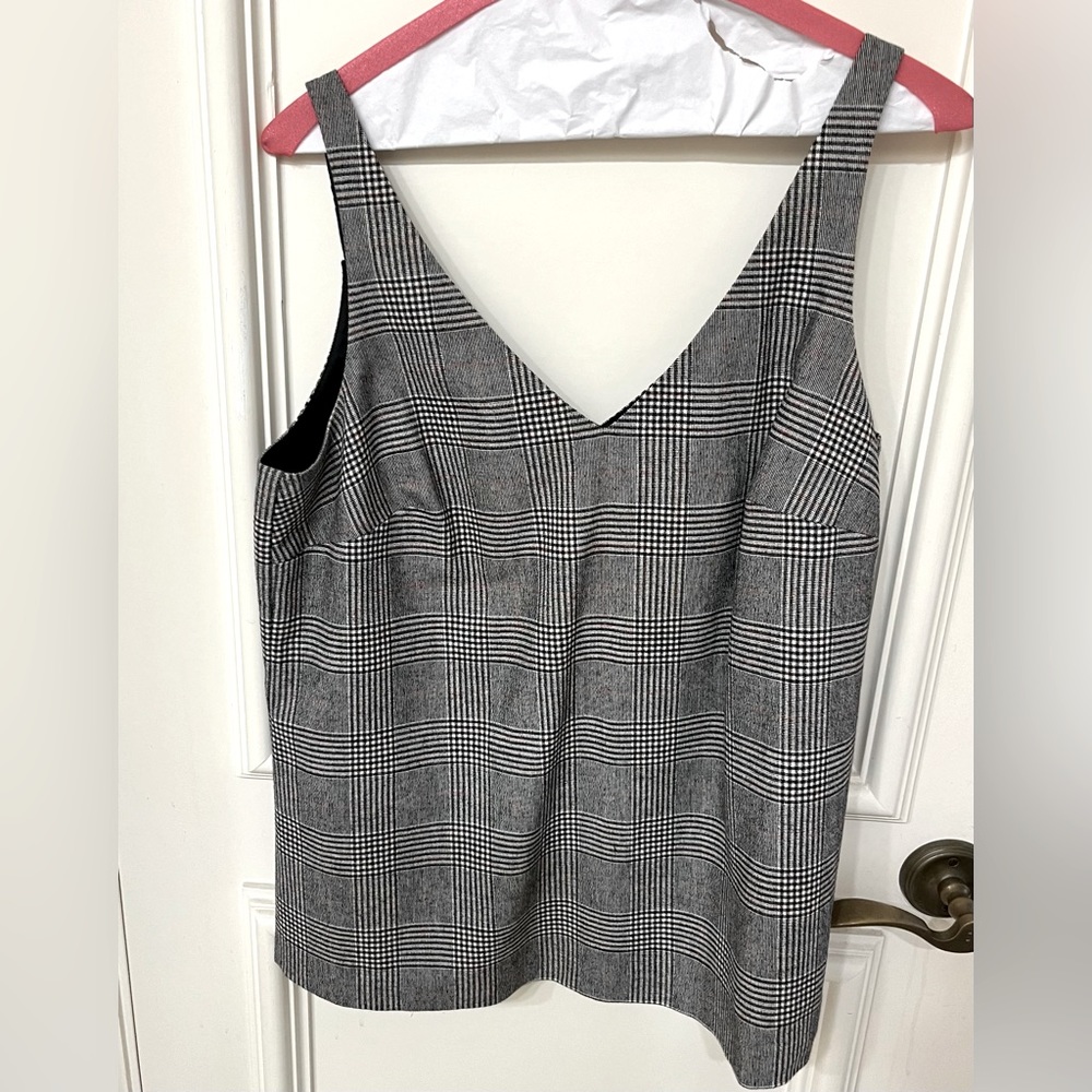 Banana Republic Sleeveless Plaid Top M